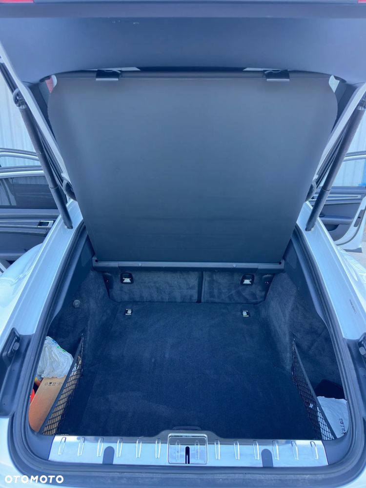 Porsche Panamera - 35