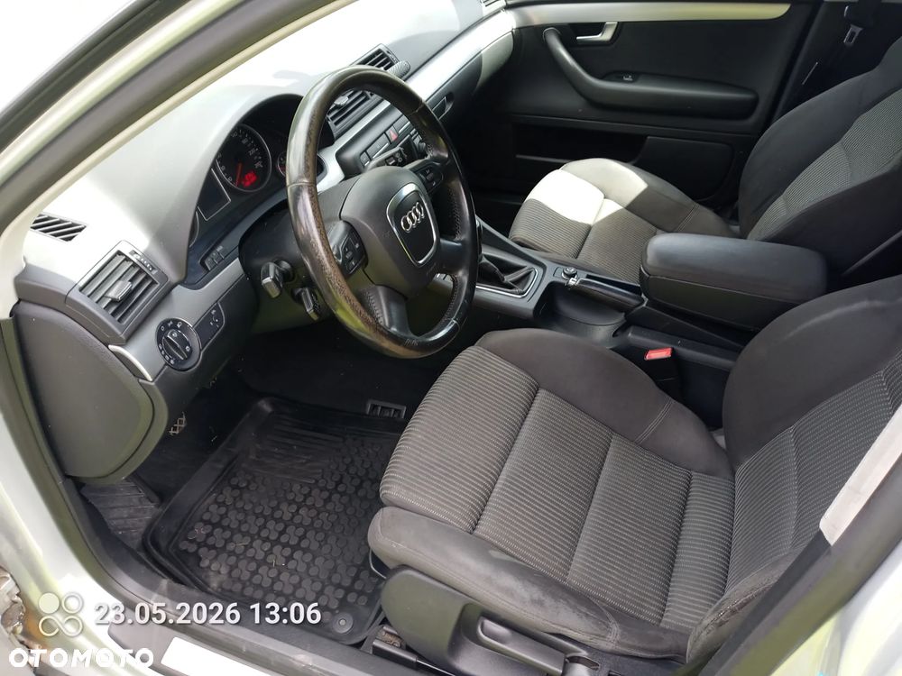 Audi A4 Avant - 10