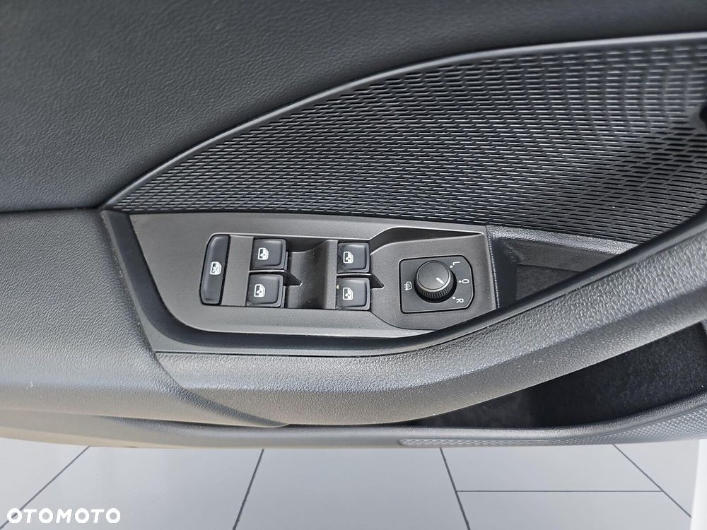 Skoda Octavia 2.0 TDI Ambition DSG - 19
