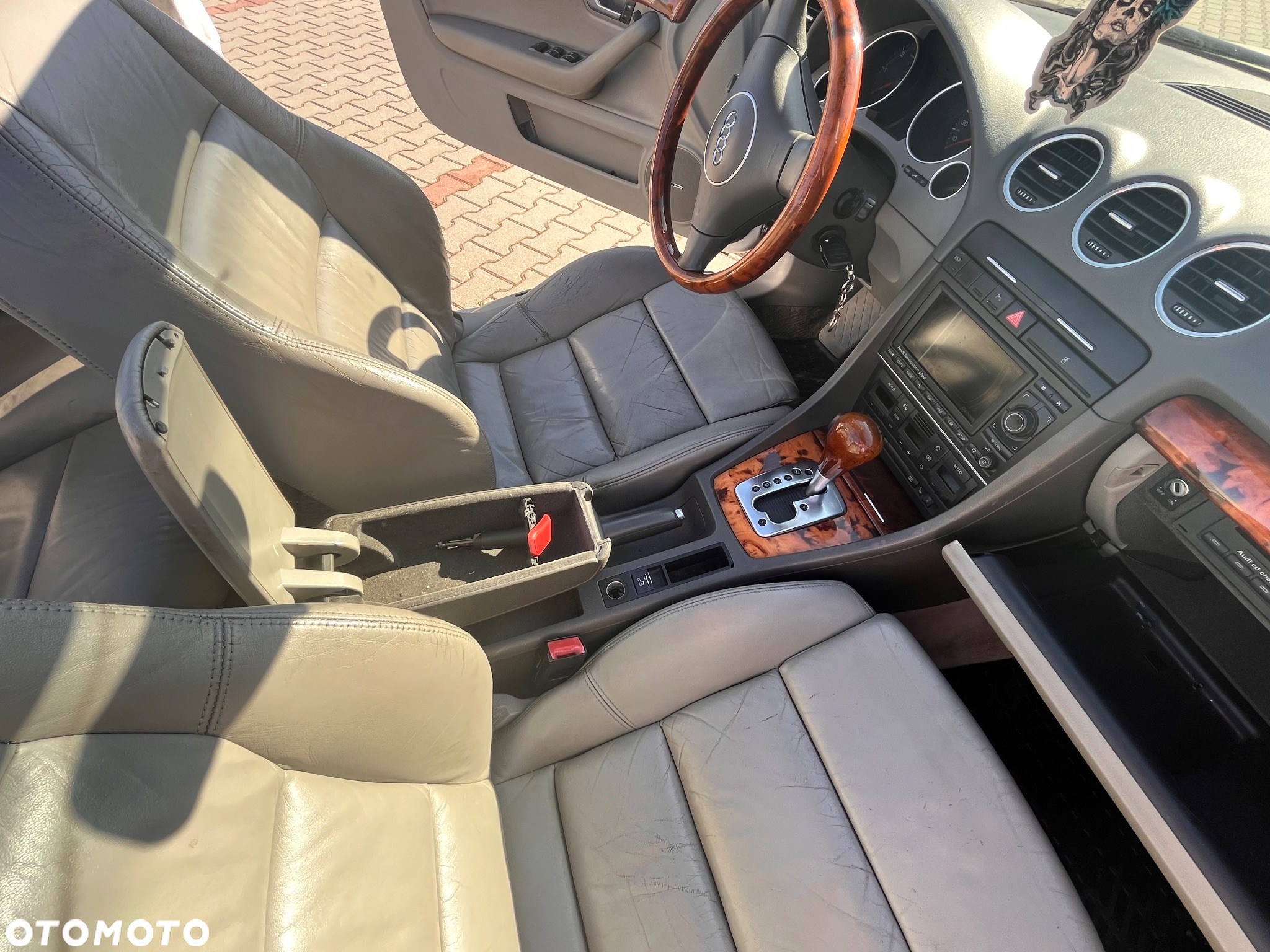 Audi A4 - 12