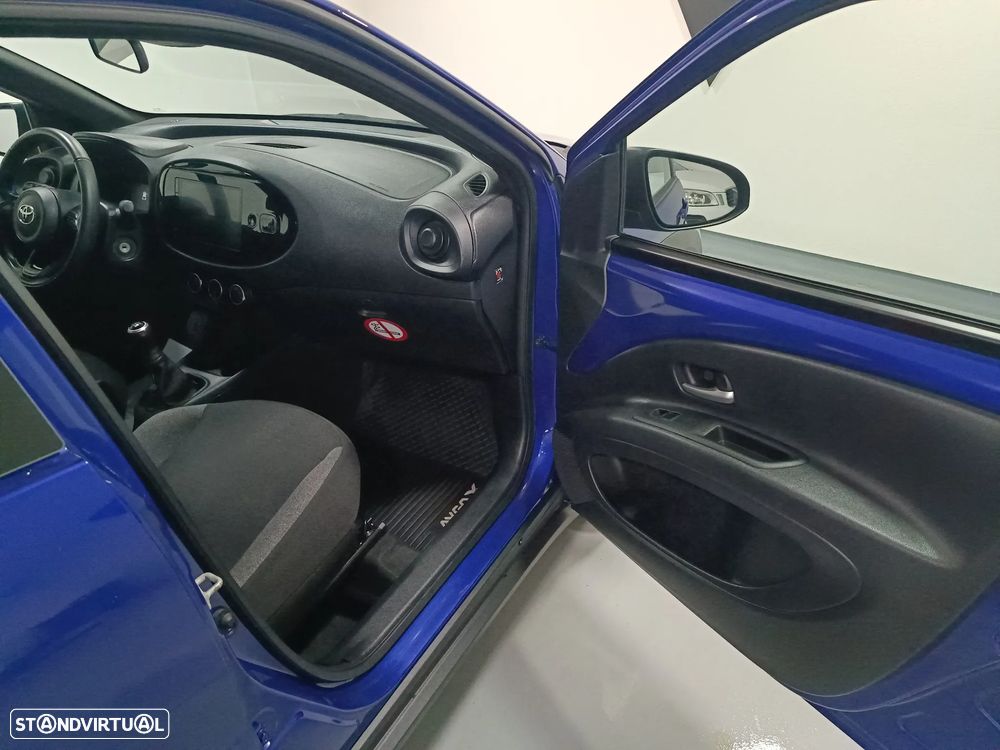 Toyota Aygo X Play - 14