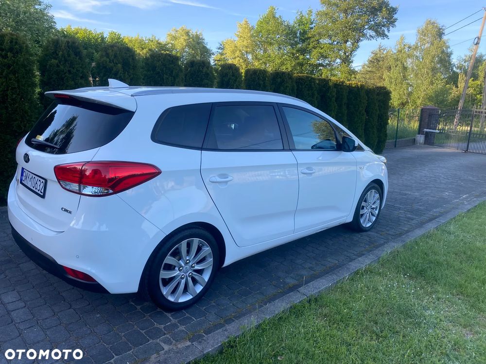 Kia Carens 1.7 CRDi 141 Dream Team Edition - 7