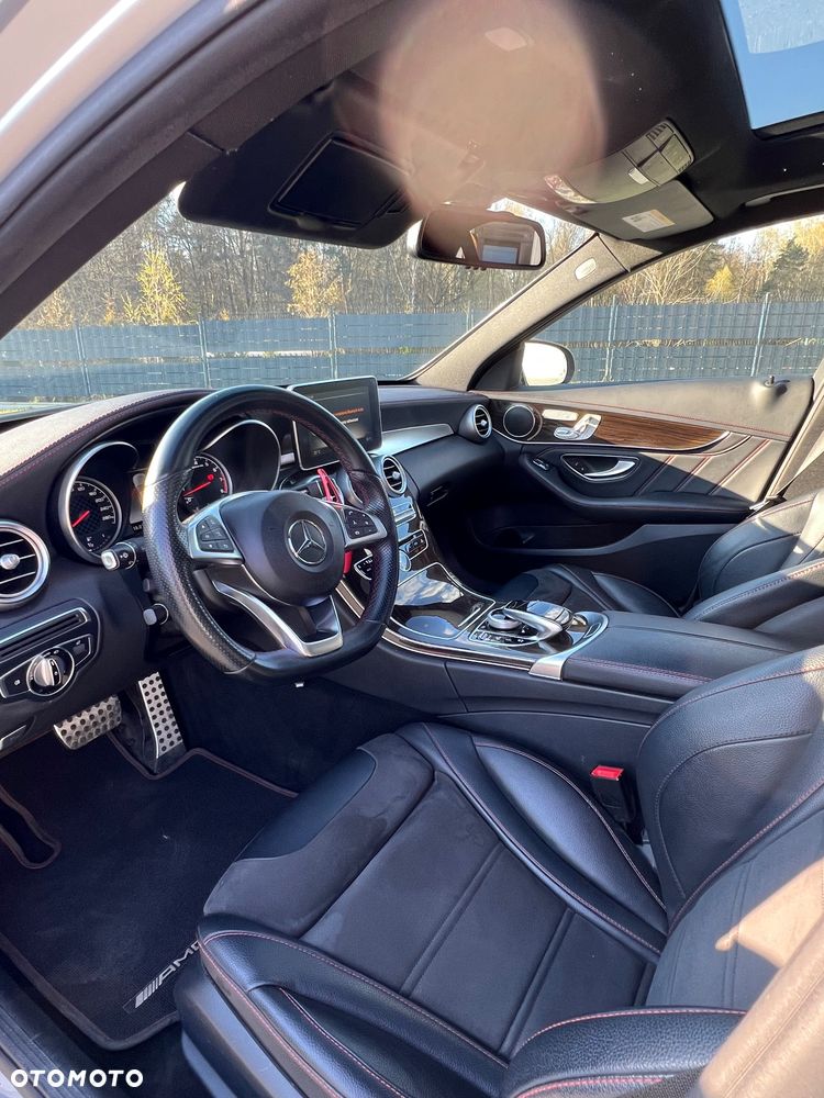 Mercedes-Benz Klasa C AMG 43 4Matic 9G-TRONIC - 11