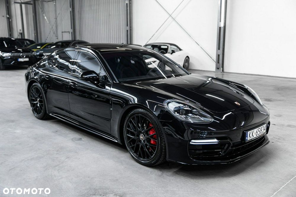 Porsche Panamera - 5