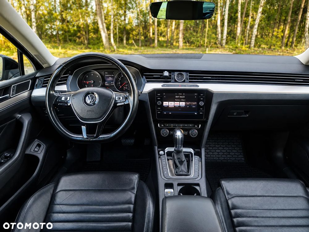 Volkswagen Passat 2.0 TDI BMT 4Mot Highline DSG - 14