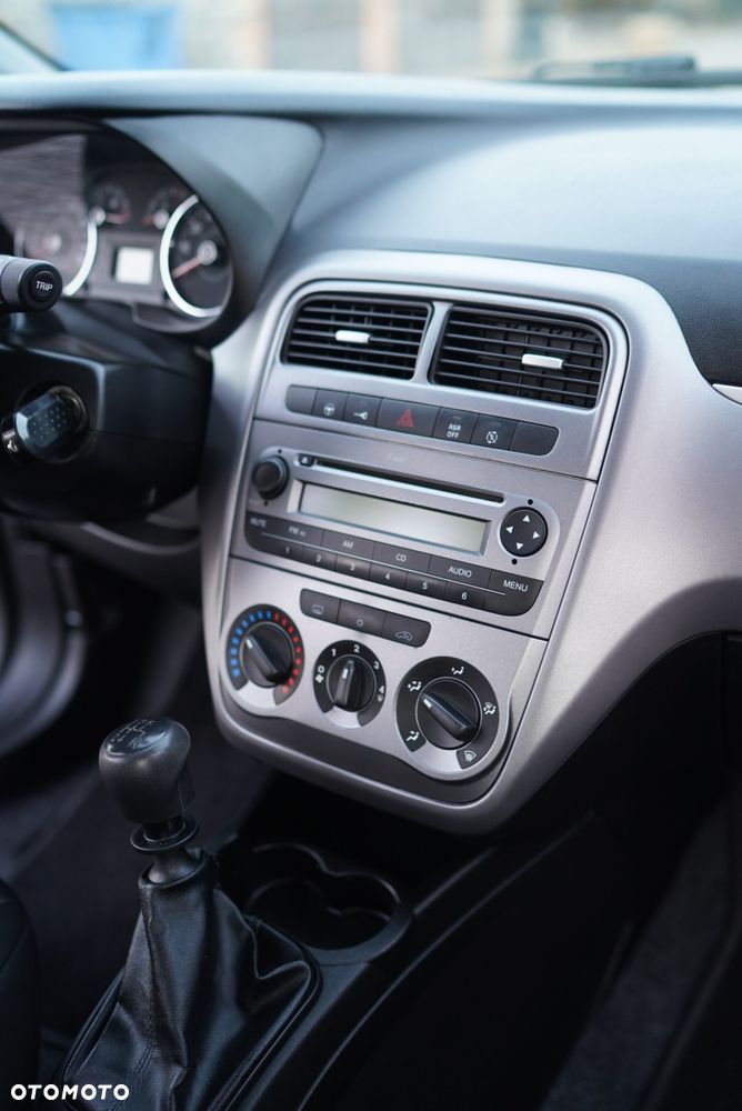 Fiat Punto 1.2 Fresh - 10