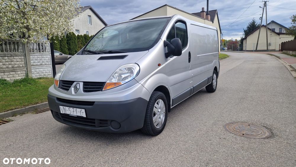 Renault Trafic - 23