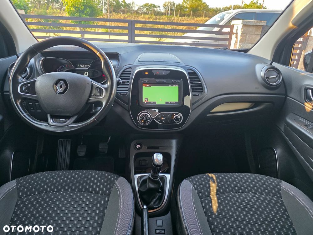 Renault Captur - 17