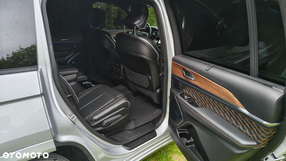 Jeep Grand Cherokee 3.6 V6 Summit - 24
