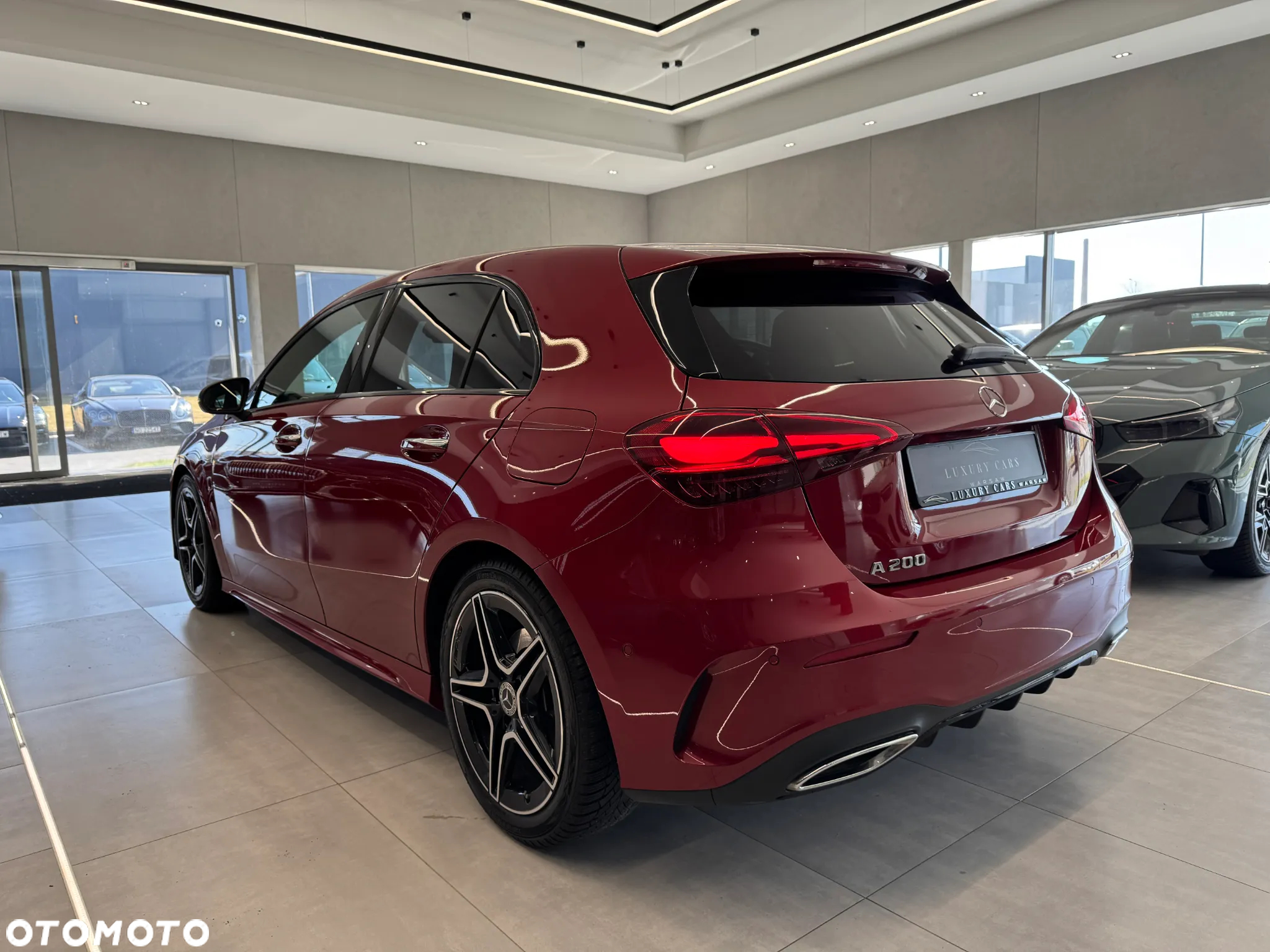Mercedes-Benz Klasa A 200 AMG Line 7G-DCT - 3