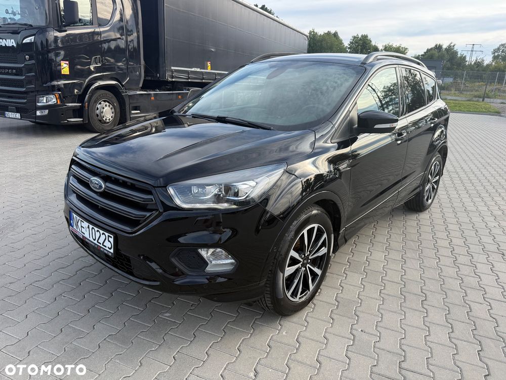 Ford Kuga 2.0 TDCi 2x4 ST-Line - 4