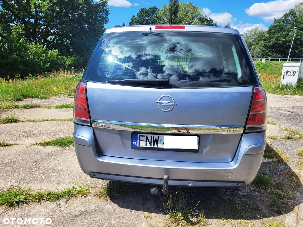 Opel Zafira 1.9 CDTI - 6