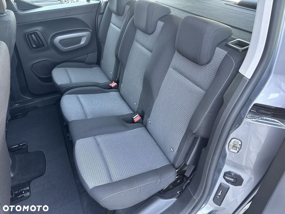 Toyota Proace City Verso 1.5 D-4D Business - 12
