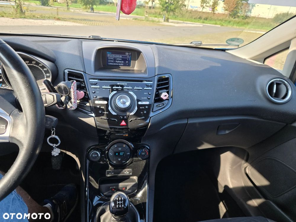 Ford Fiesta 1.0 EcoBoost Start-Stop Titanium - 21