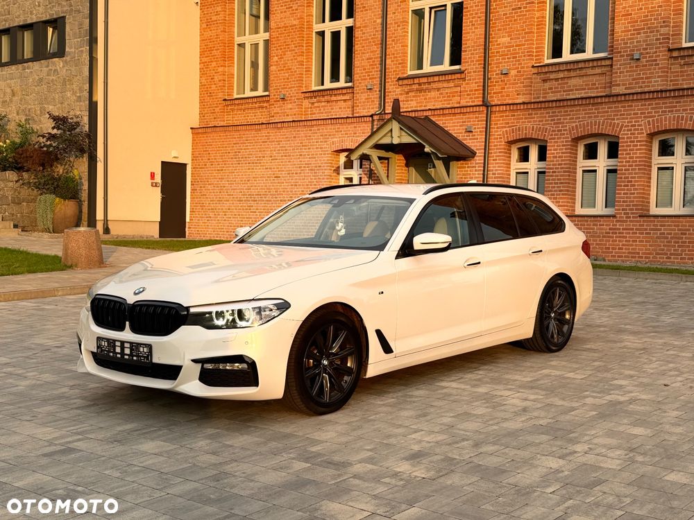 BMW Seria 5 520d M Sport - 10