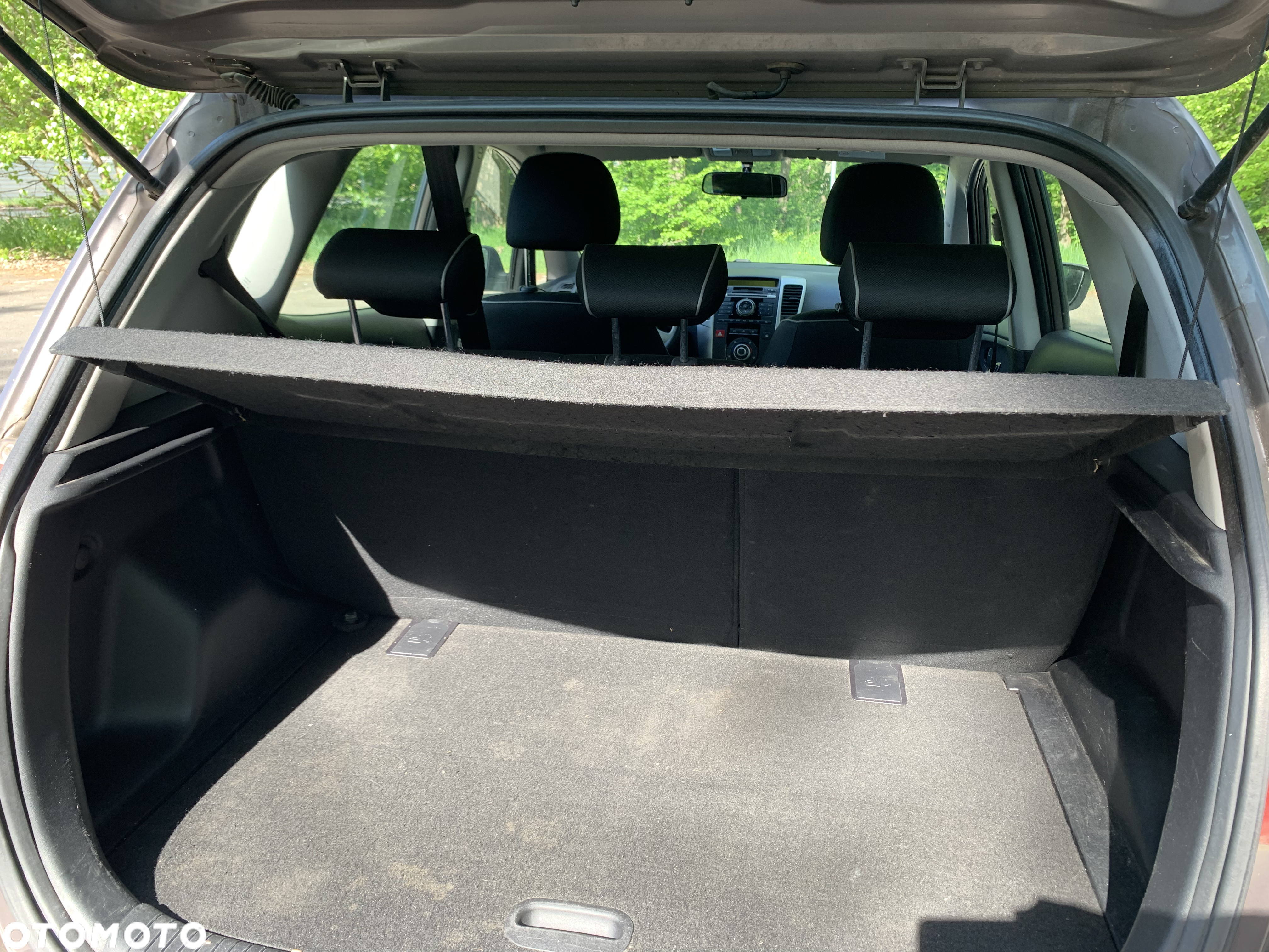 Kia Venga - 12