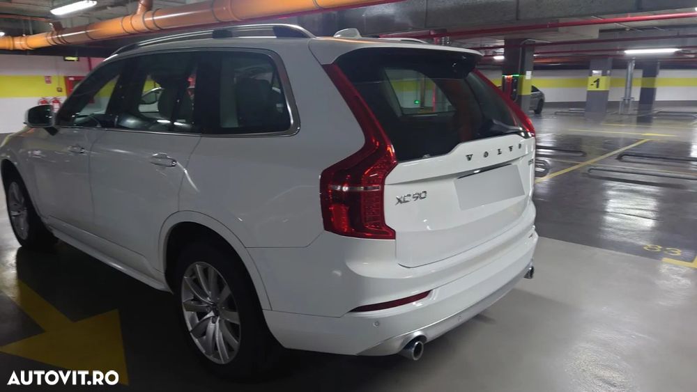 Volvo XC 90 D5 AWD Momentum - 5