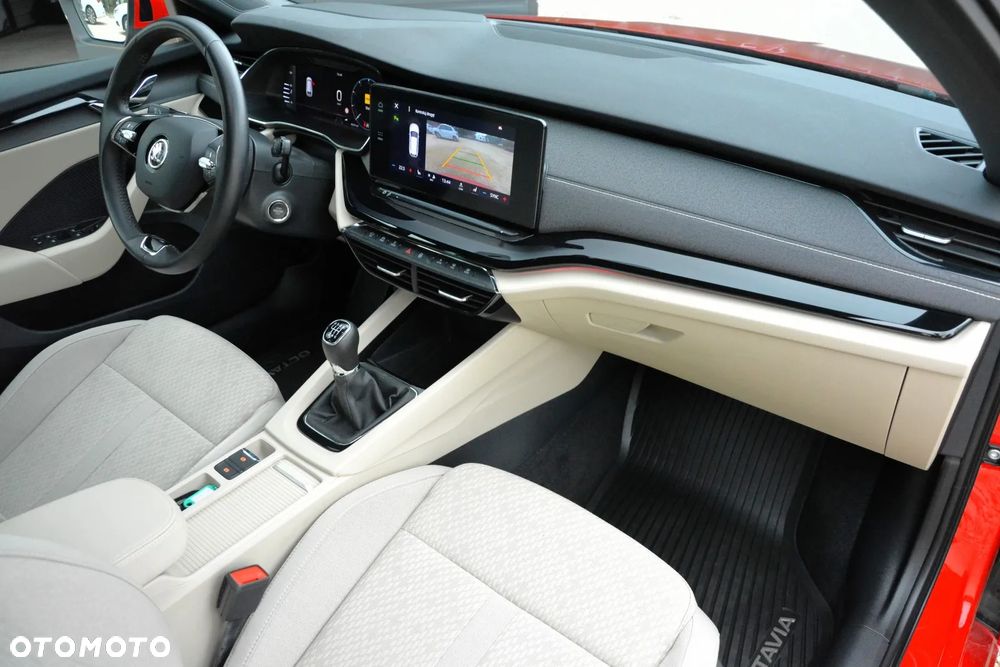 Skoda Octavia 1.5 TSI ACT Style - 15