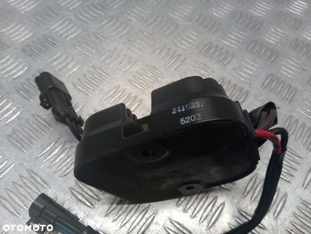 Regulator napięcia VICTORY VEGAS / 8-BALL 06-10r   PN. 4011062 - 7