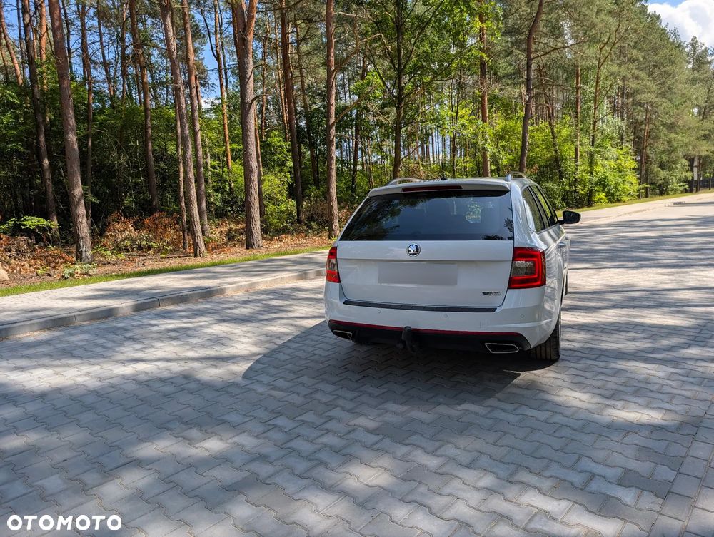 Skoda Octavia 2.0 TDI 4x4 RS DSG - 8