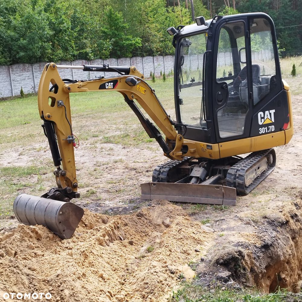 Caterpillar 301.7 D - 10