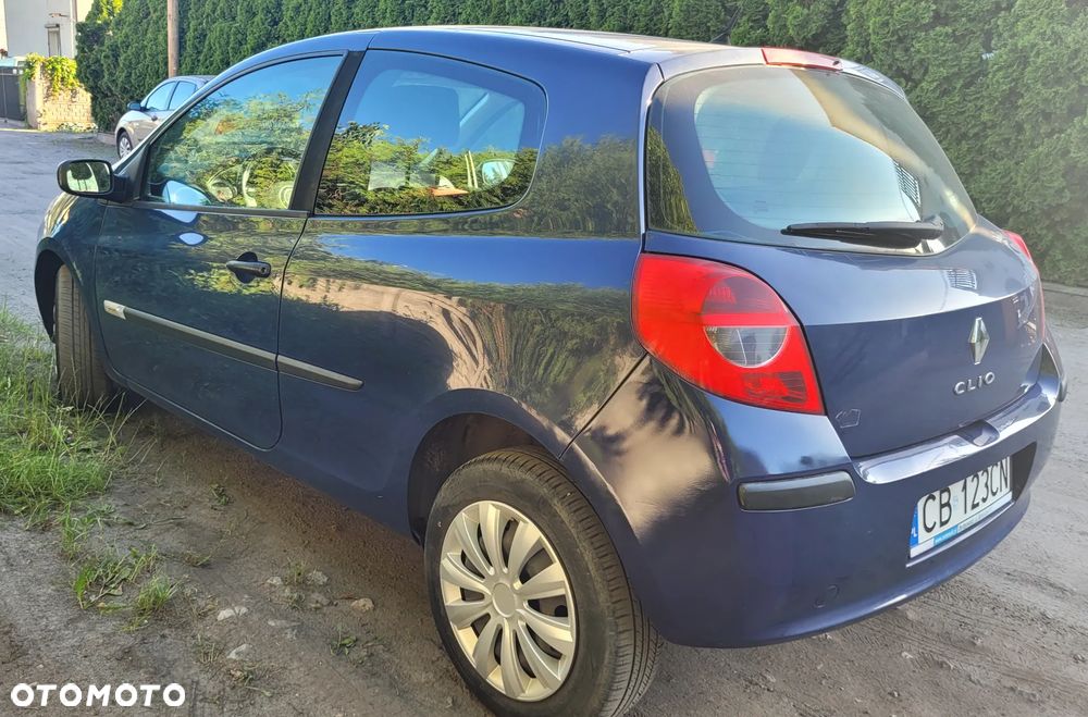 Renault Clio 1.2 16V Rip Curl - 4