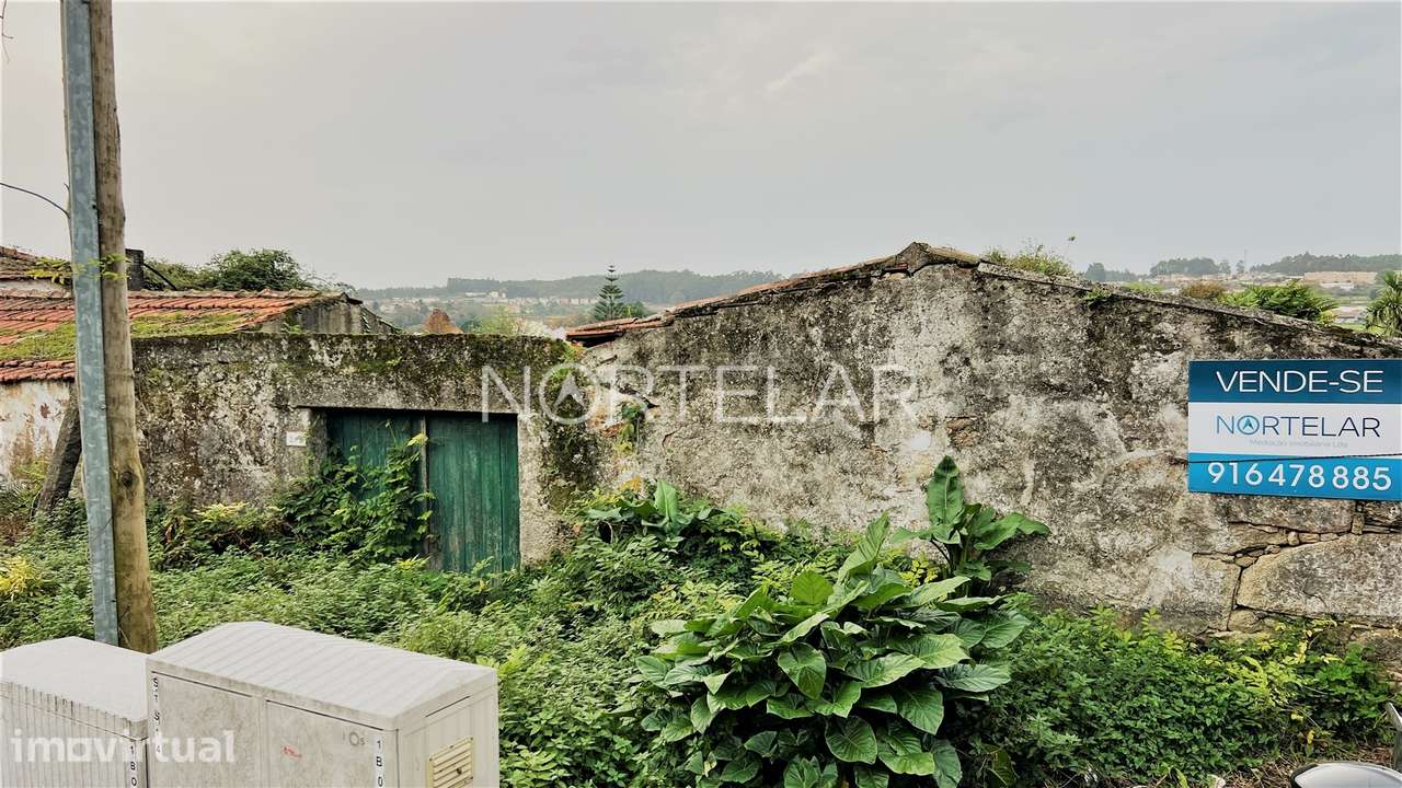 Moradia T3 para reabilitação com 3.280 m² – Coronado, Trofa - Grande imagem: 4/11