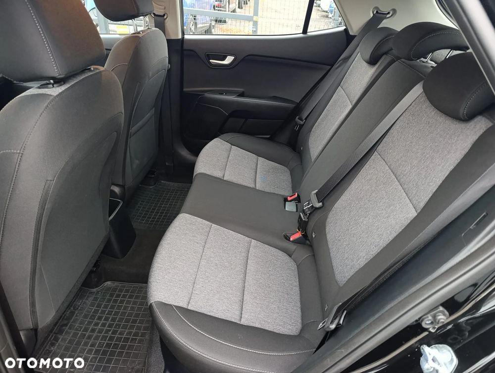 Kia Stonic 1.0 T-GDI M - 11
