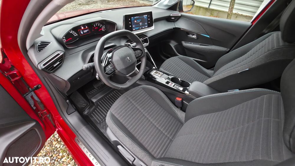 Peugeot 208 1.2 L PureTech STT EAT8 Allure Pack - 15