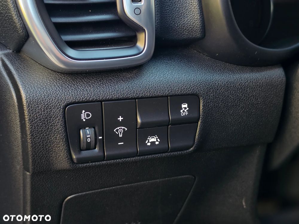 Kia Sportage - 14