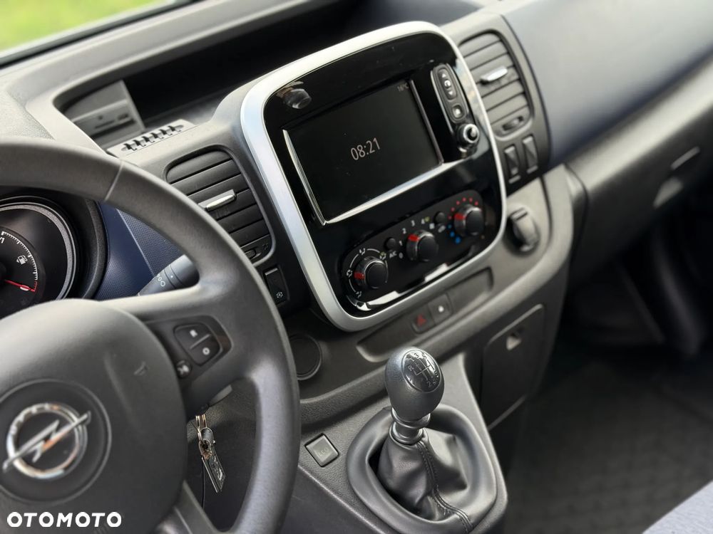Opel Vivaro L2H1 - 21