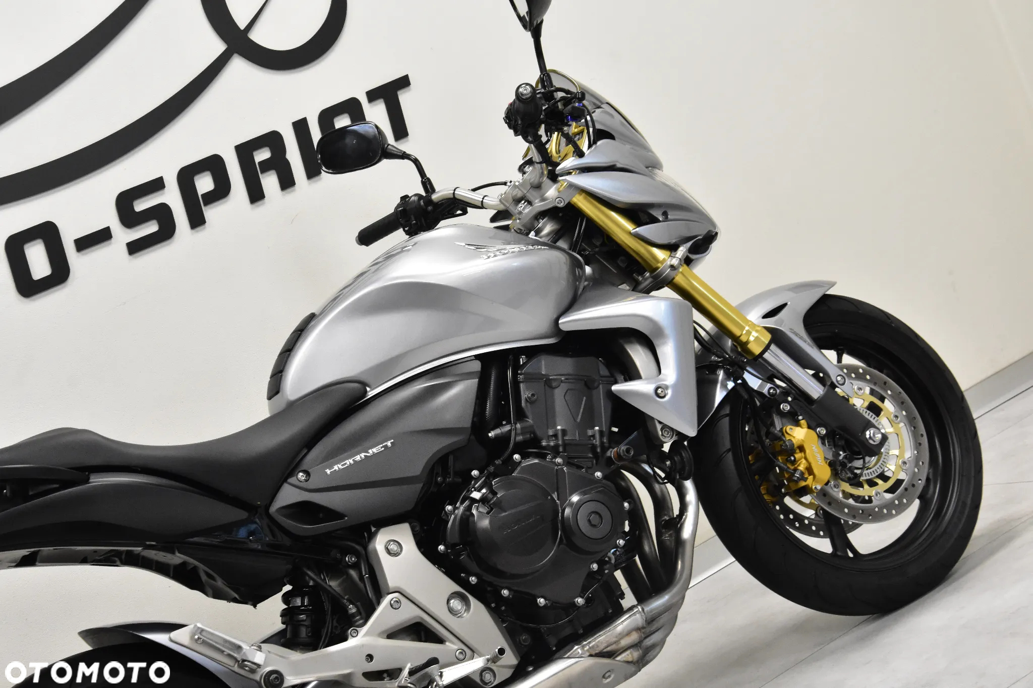 Honda CB - 13