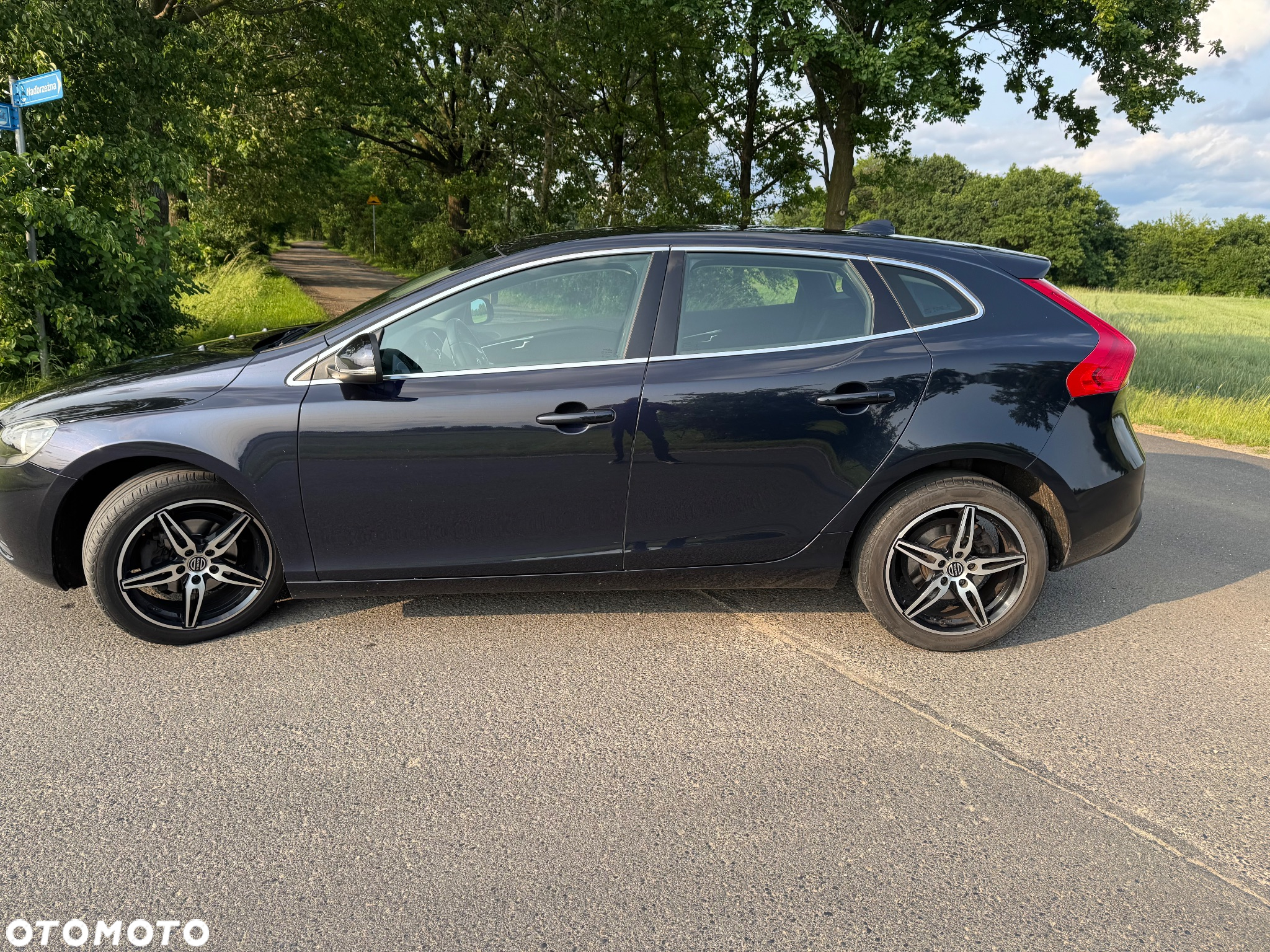 Volvo V40 D2 - 5