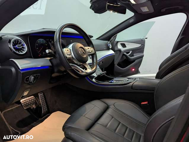 Mercedes-Benz CLS - 6