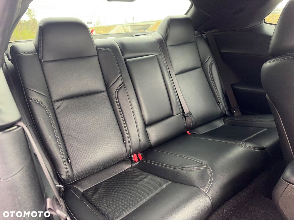 Dodge Challenger 3.6 GT AWD - 15