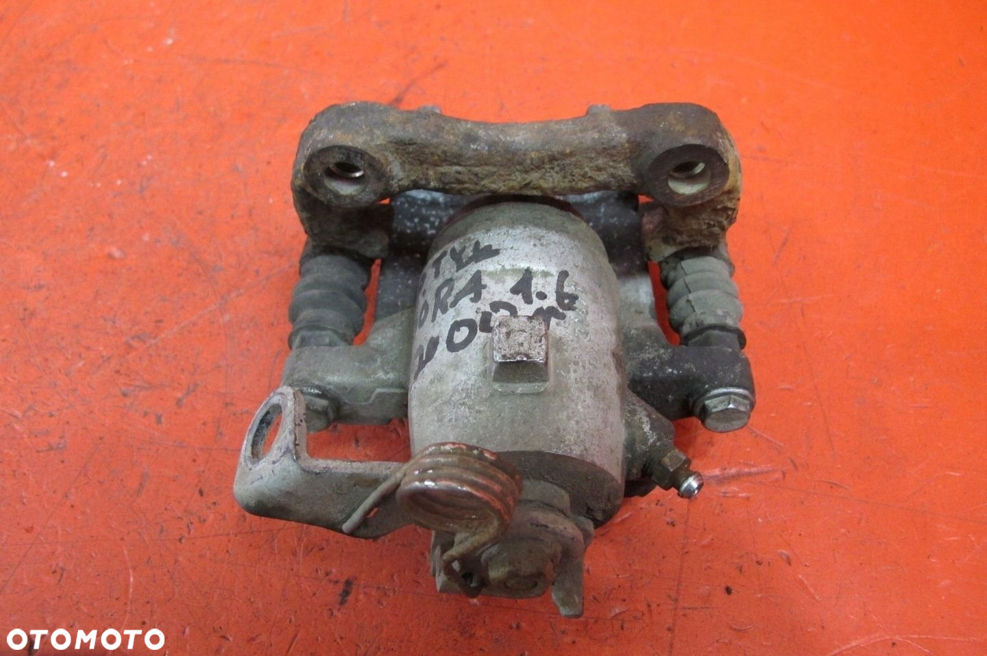 VW BORA GOLF IV AUDI A3 8L SEAT TOLEDO II SKODA ZACISK HAMULCOWY PRAWY TYŁ - 3