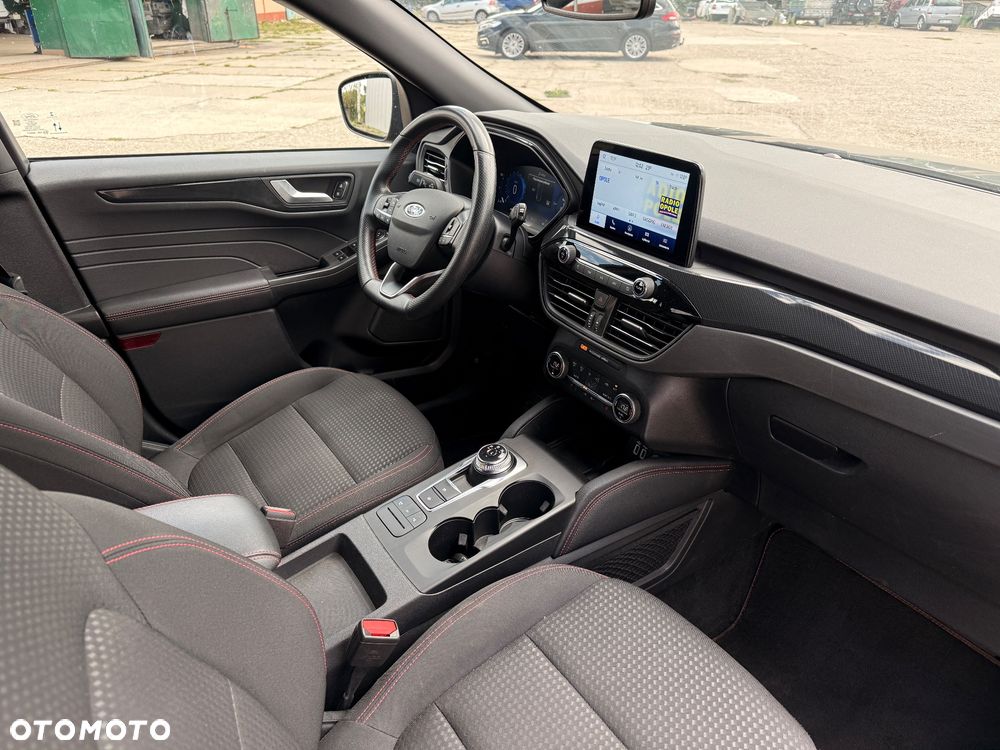 Ford Kuga 2.5 Duratec PHEV ST-LINE X - 3
