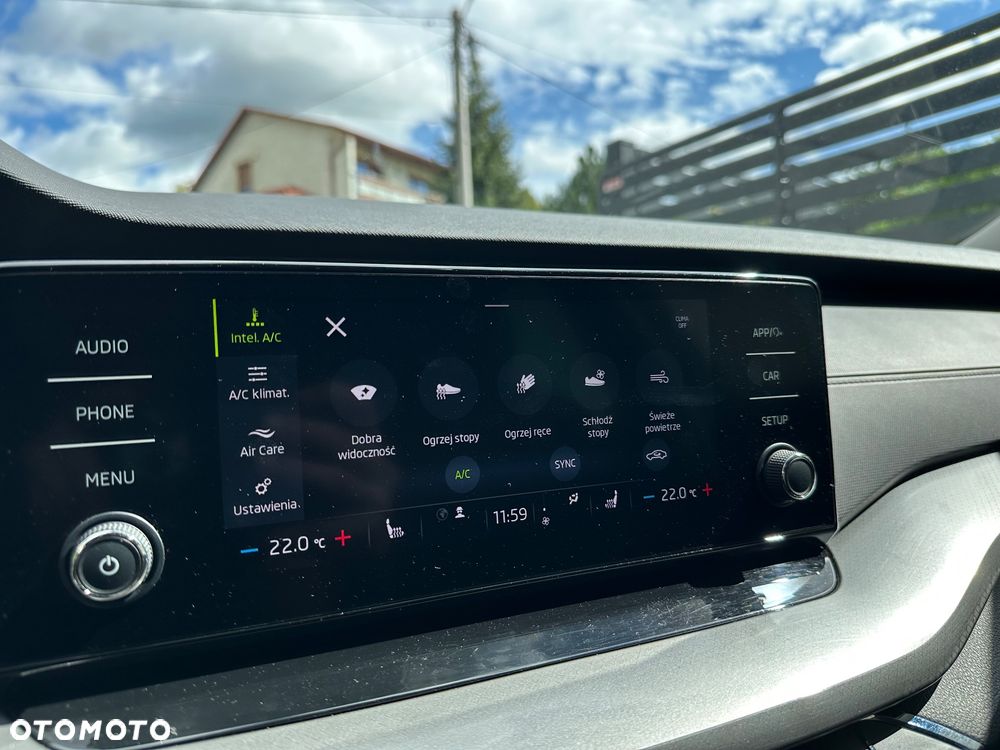 Skoda Octavia 2.0 TDI DSG Premium Edition - 24