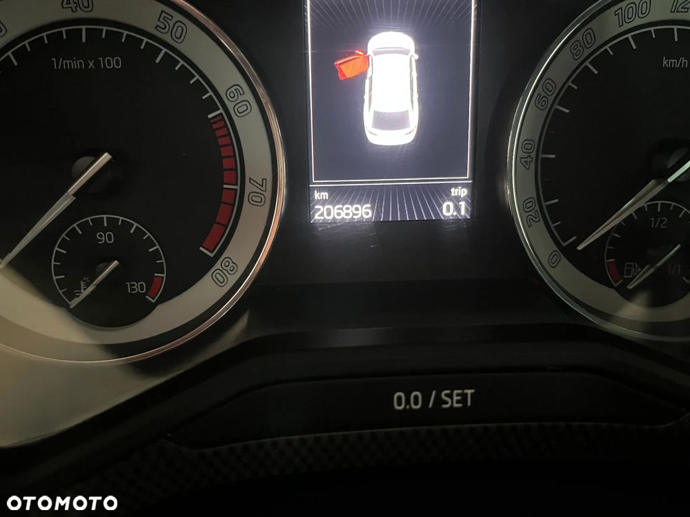 Skoda Superb 2.0 TSI 4x4 Sportline DSG - 5