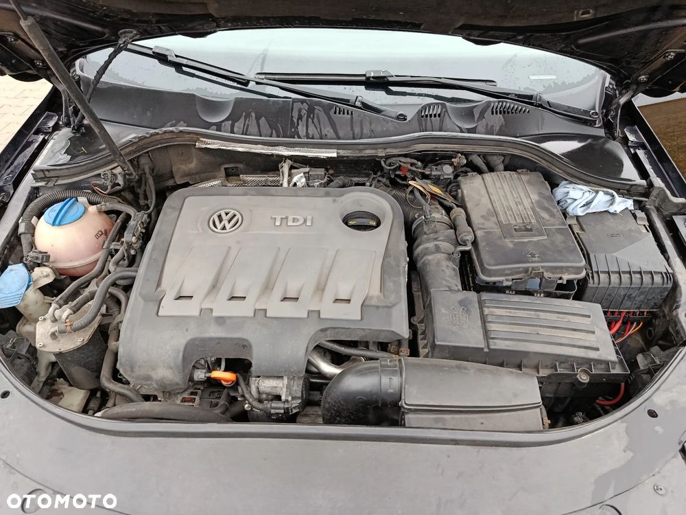 Volkswagen Passat Variant ver-2-0-tdi-dpf-bluemotion-technology-highline - 15