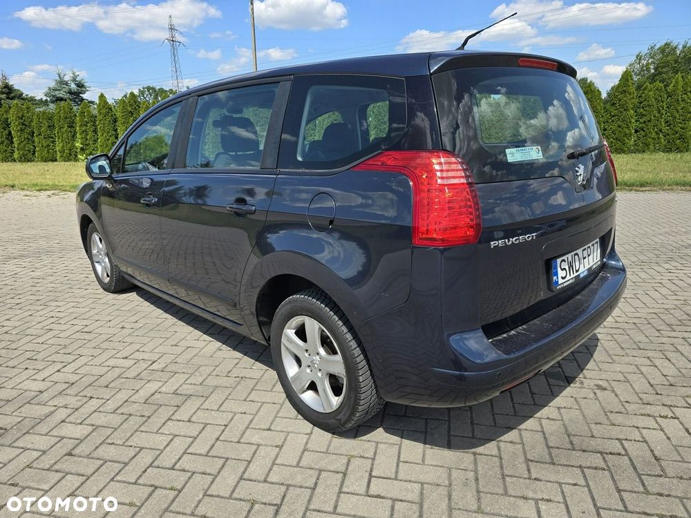 Peugeot 5008 - 9