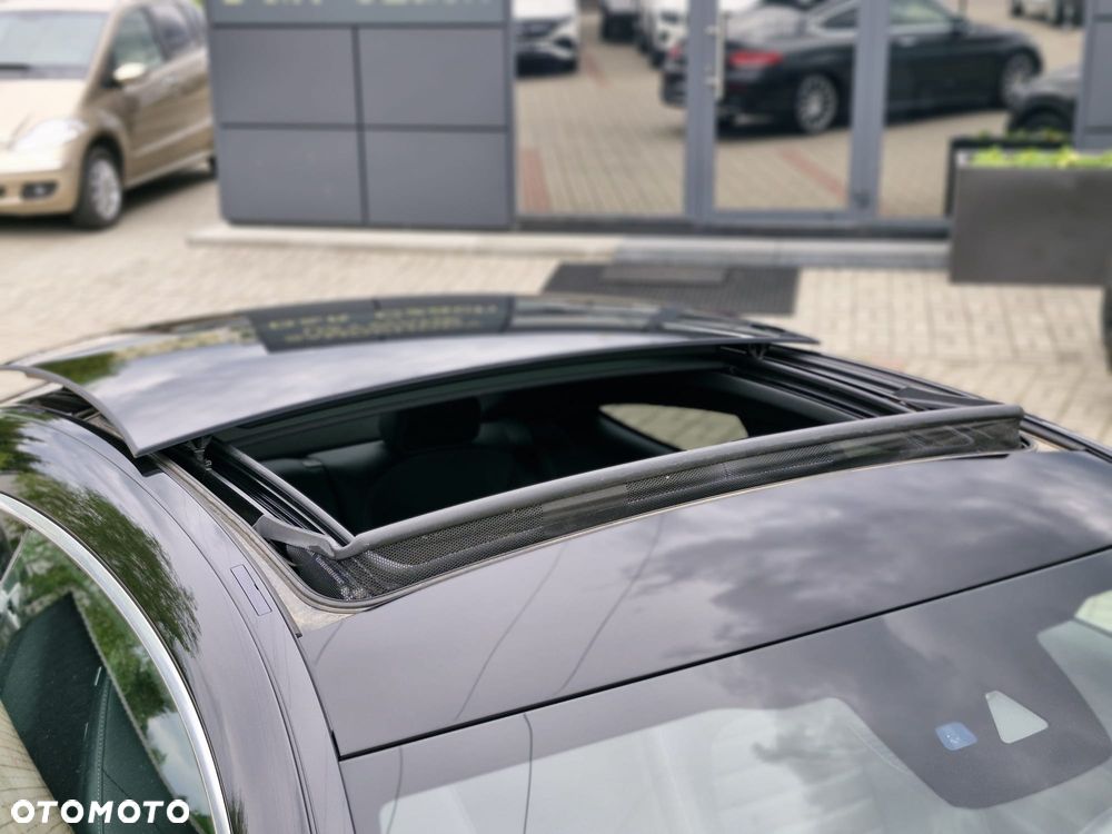 Mercedes-Benz Klasa C 200 4MATIC 9G-TRONIC - 34