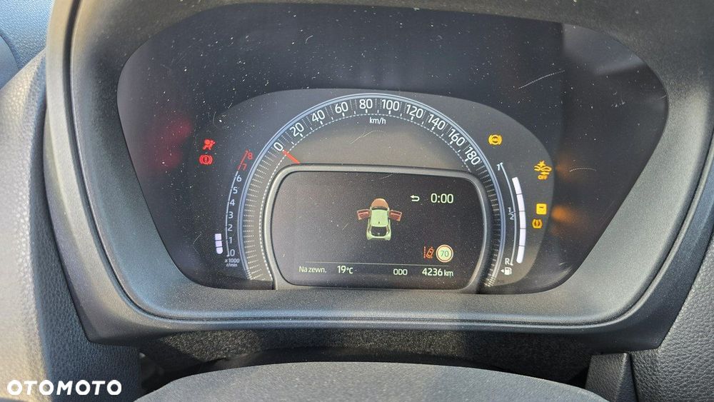 Toyota Aygo X - 15