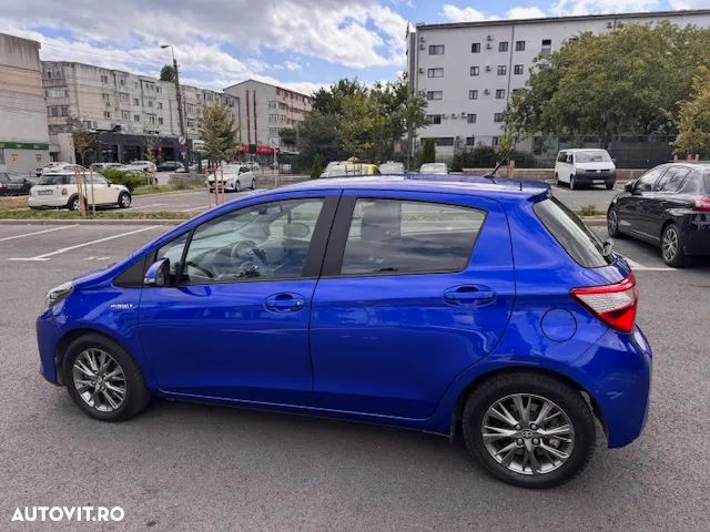 Toyota Yaris 1.5 VVT-i HSD Luna - 8