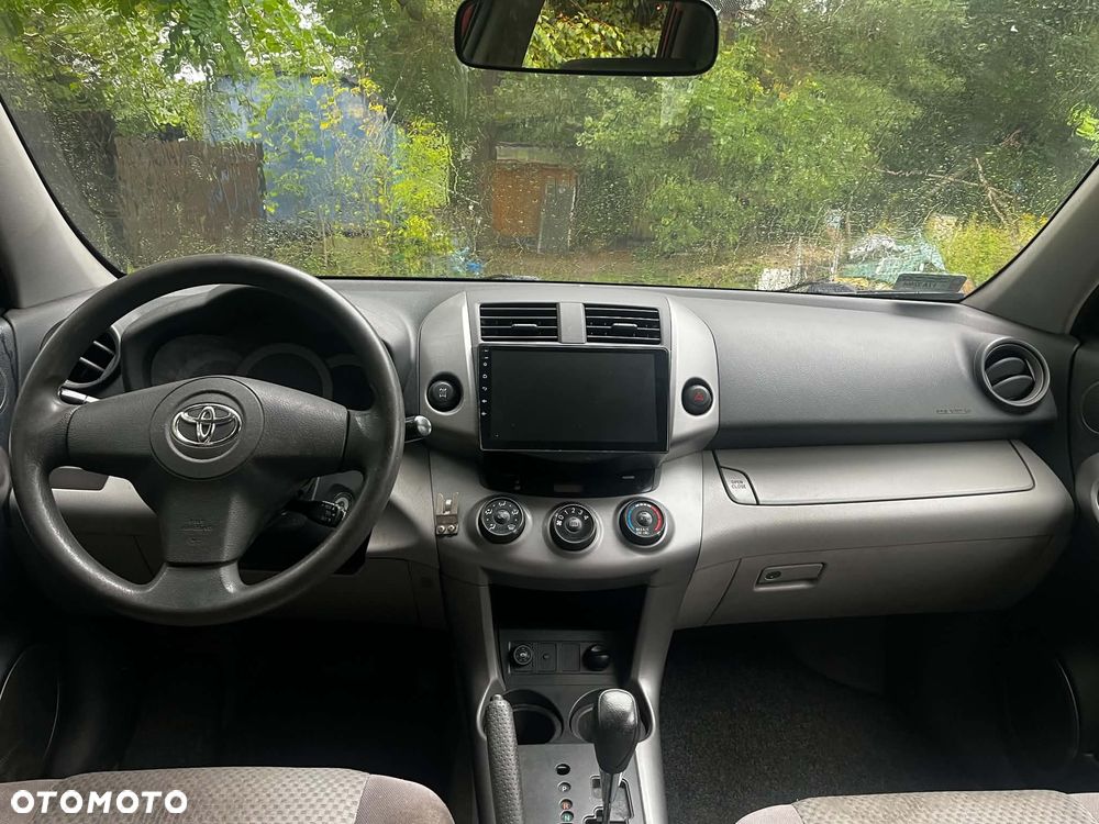 Toyota RAV4 2.4 VVT-i Sport - 9
