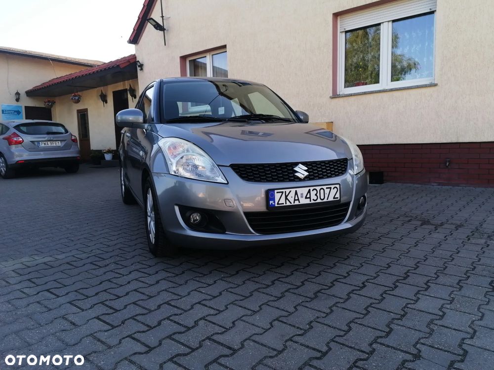 Suzuki Swift - 3