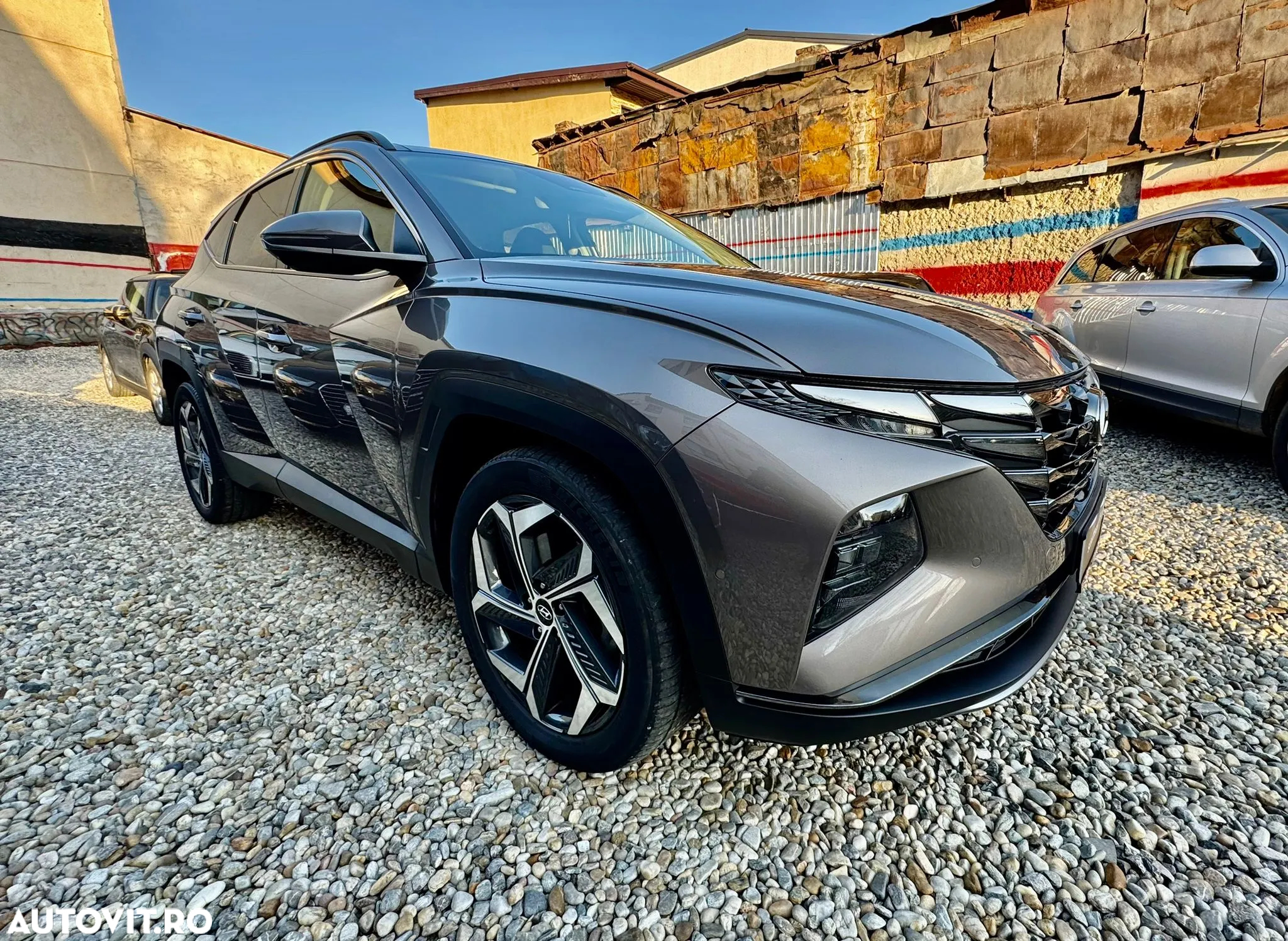 Hyundai Tucson - 2