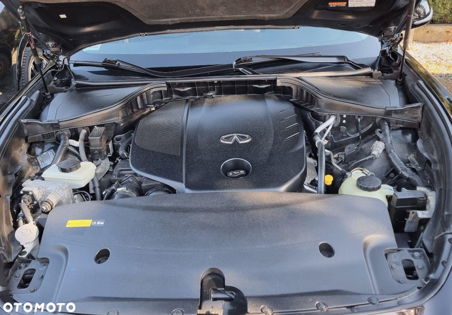 Infiniti Q70 - 31