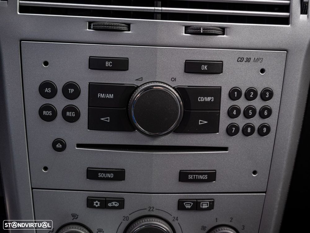 Opel Astra GTC 1.7 CDTI - 13