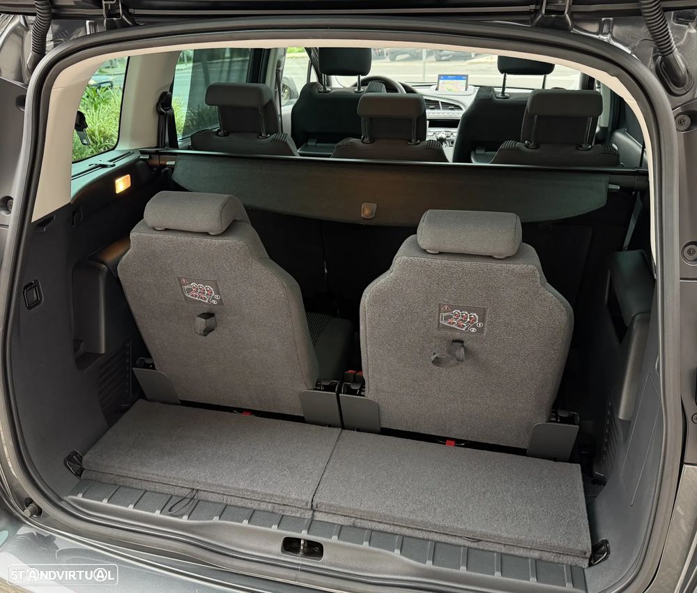 Peugeot 5008 1.6 BlueHDi Allure J17 - 30